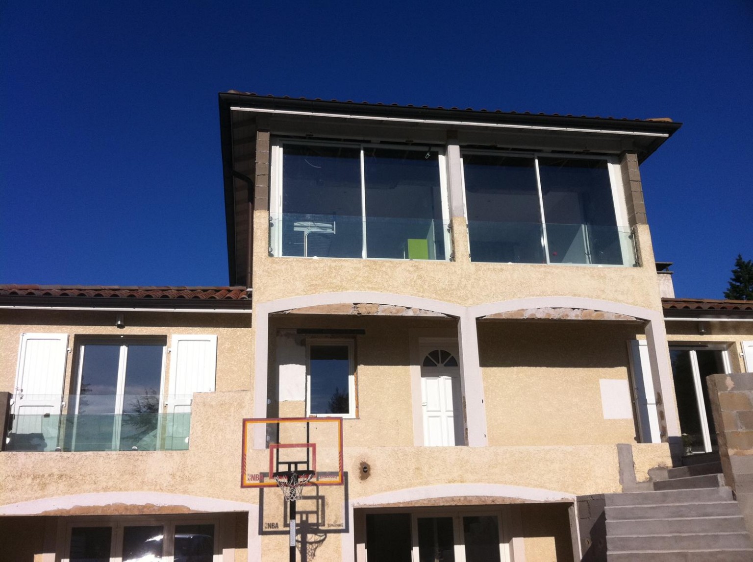 Menuiseries et vitrages extérieurs sur mesure