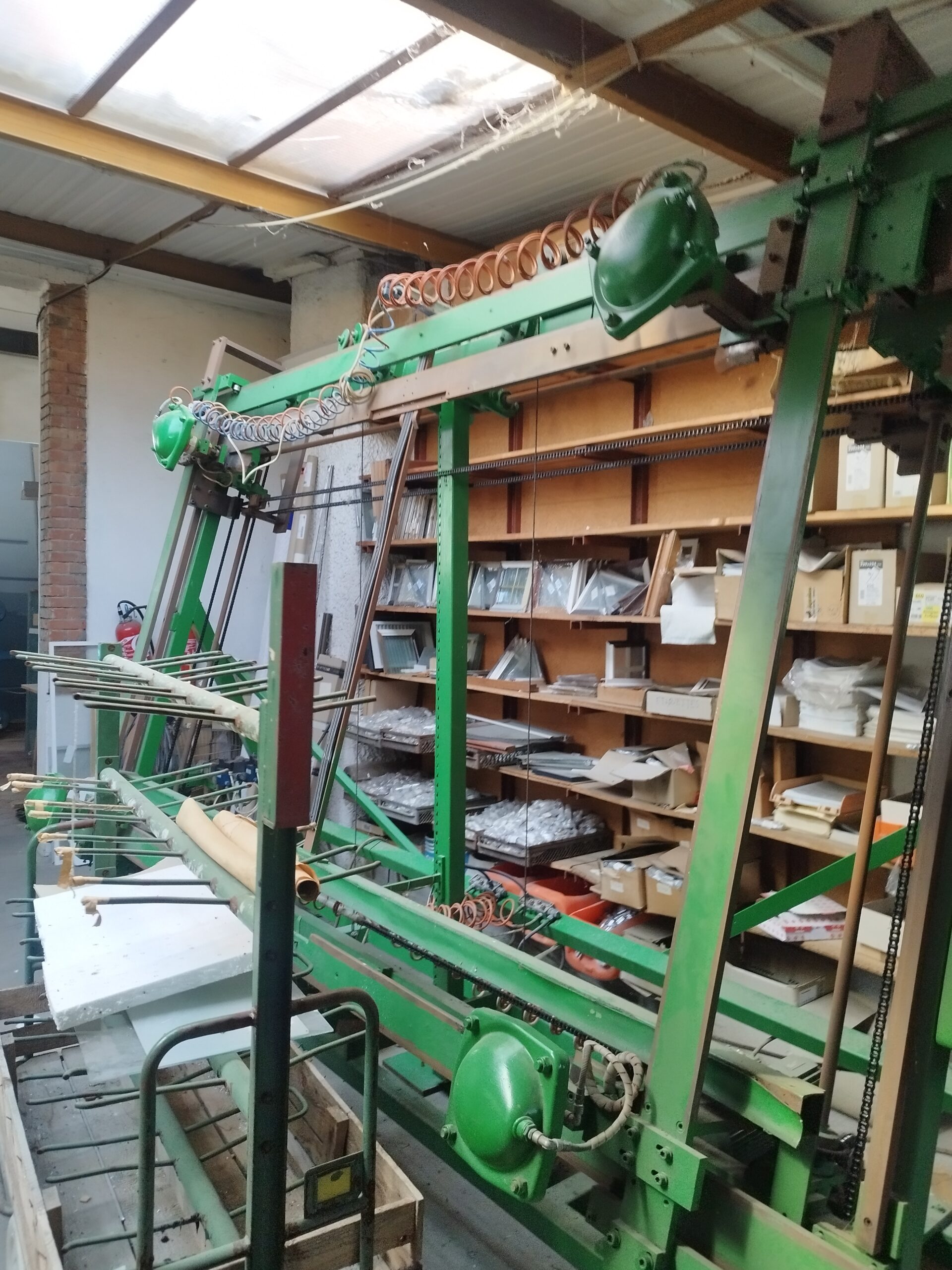 Puits de lumière sur mesure – Lyon et Métropole de Lyon Machine de fabrication dans notre atelier de miroiterie